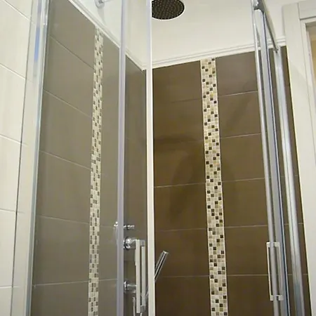Grignetti Bed 4*