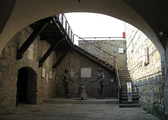 לינה וארוחת בוקר Grignetti Bed 4*